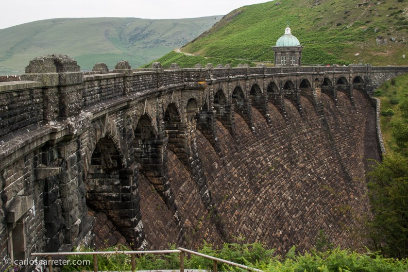 Presa de Caban-coch, uno de los embalses del valle de Elan.