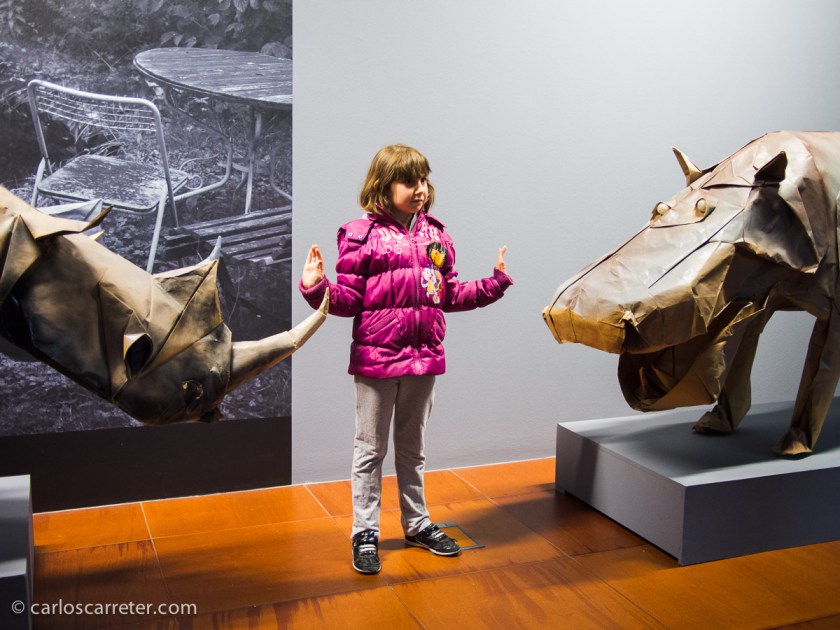 Por supuesto, los niños se lo pueden pasar muy bien con algunas de las esculturas.