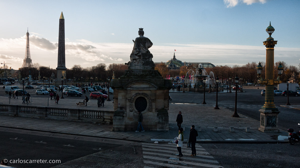 Funny Face (Una cara con ángel) se rodó en París en parte, así que nos vamos a la capital francesa, a la place de la Concorde.