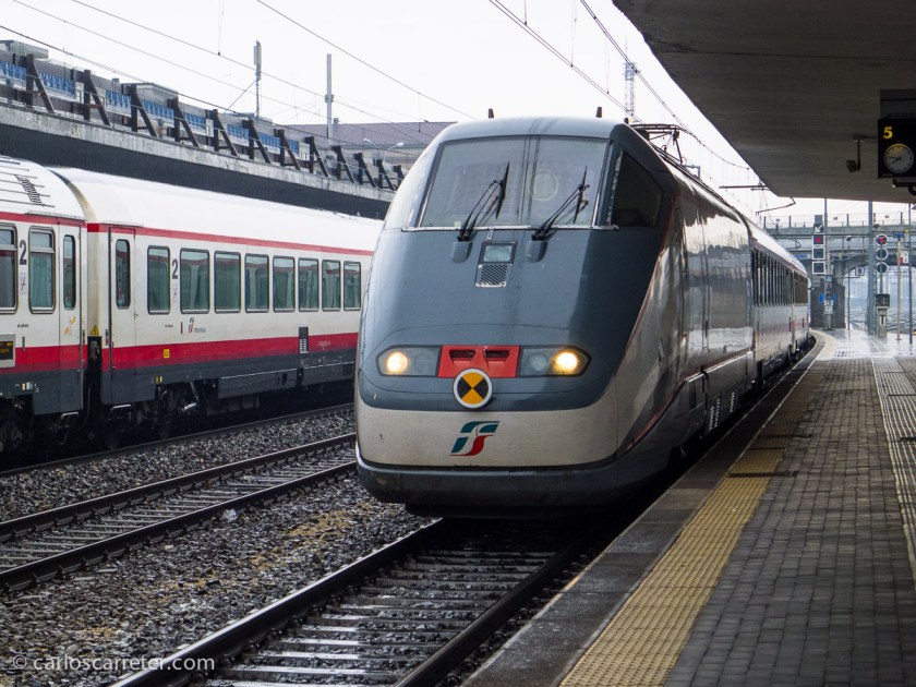 El Frecciabianca que me llevará de Padua a Mestre, para luego enlazar con los autobuses al aeropuerto de Venecia-Marco Polo.