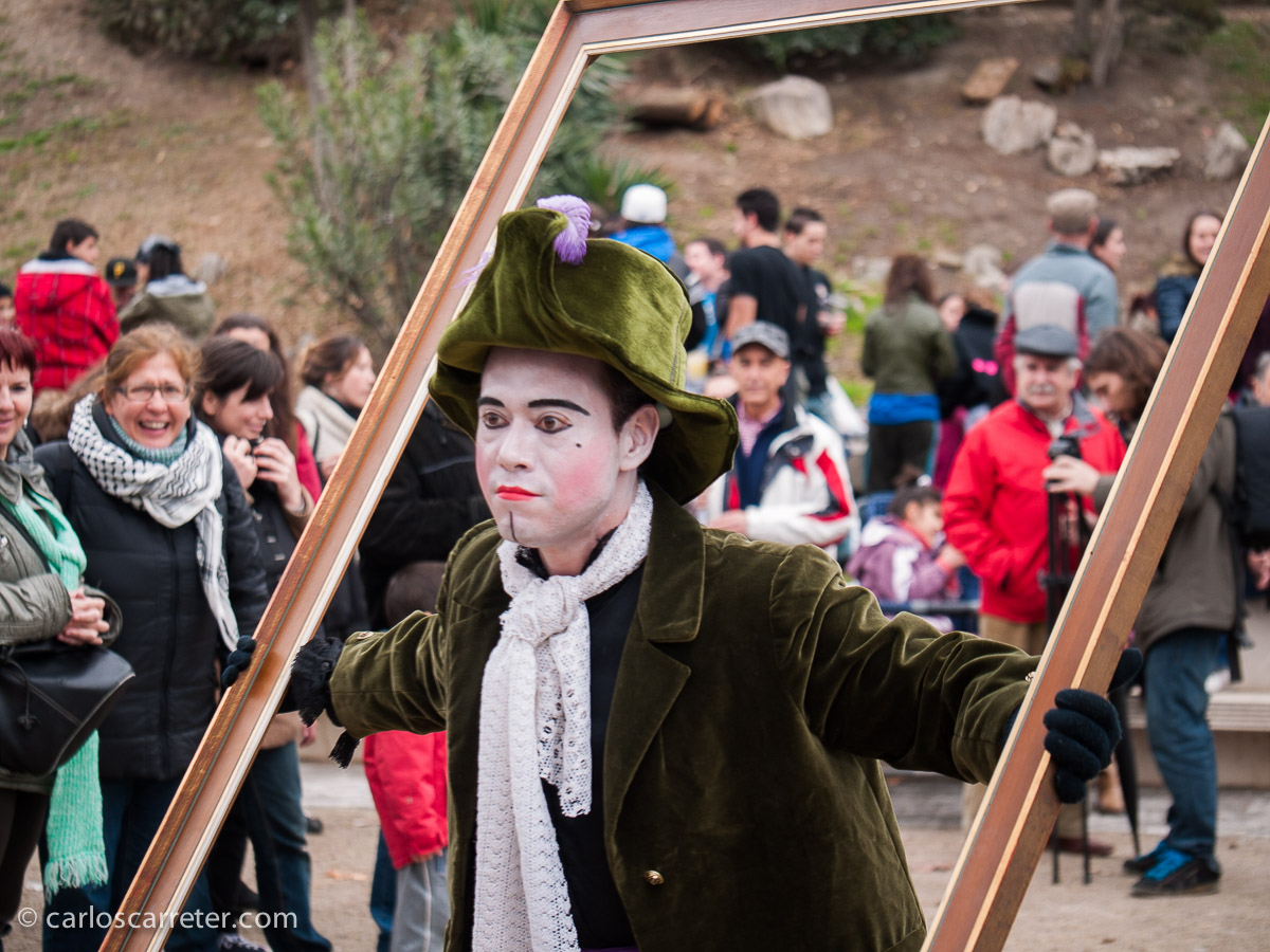 Marzo - Fiesta popular para el cinco de marzo en la arboleda de macanaz.