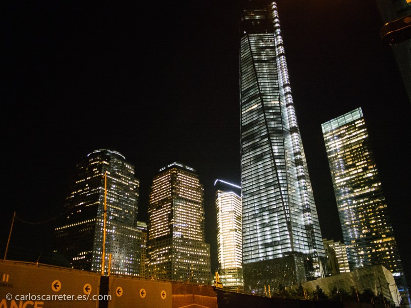 También es un lugar donde prosperan muchas empresas que tienen poder e intereses en los medios y que no necesariamente están dispuestos a luchar por la independencia de los mismos.