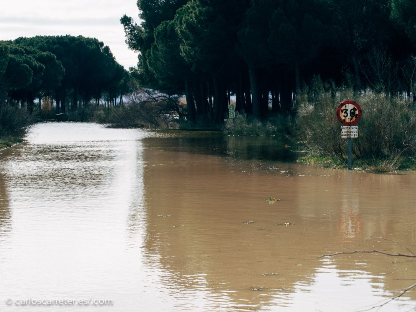 Cuando llevábamos la mitad del recorrido, nos hemos encontrado con los caminos totalmente impracticables.