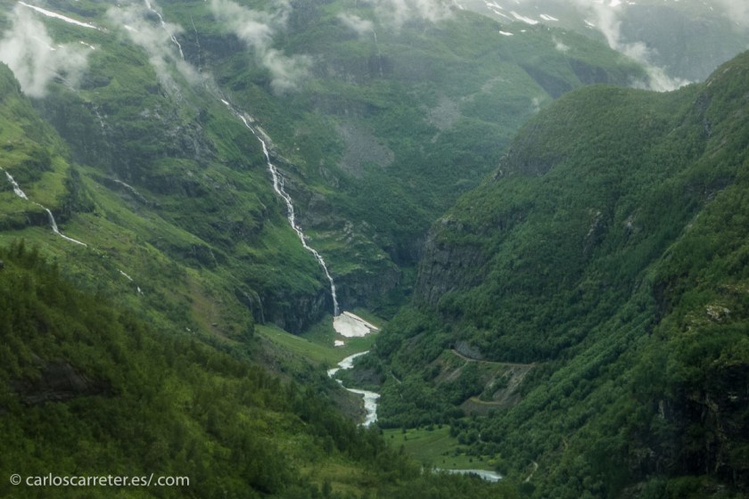 En la primera temporada de Twin Peaks hay un cierto cachondeo a propósito de un grupo de inversores noruegos, así que nos iremos fotográficamente al país nórdico.