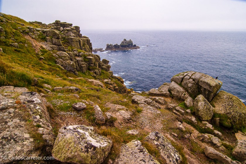 O tomar el tren y acercarnos a la campiña de retiro de los Feathers, no lejos de Cornualles, donde esta tomado este paisaje.