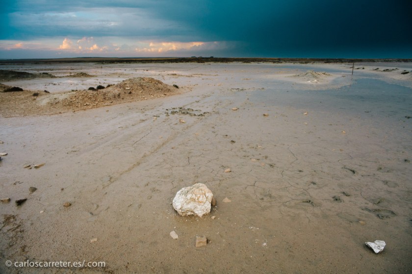 Quizá las temperaturas no sean tan extremas, pero la notable aridez del clima le dan un ambiente especial a esta comarca aragonesa.