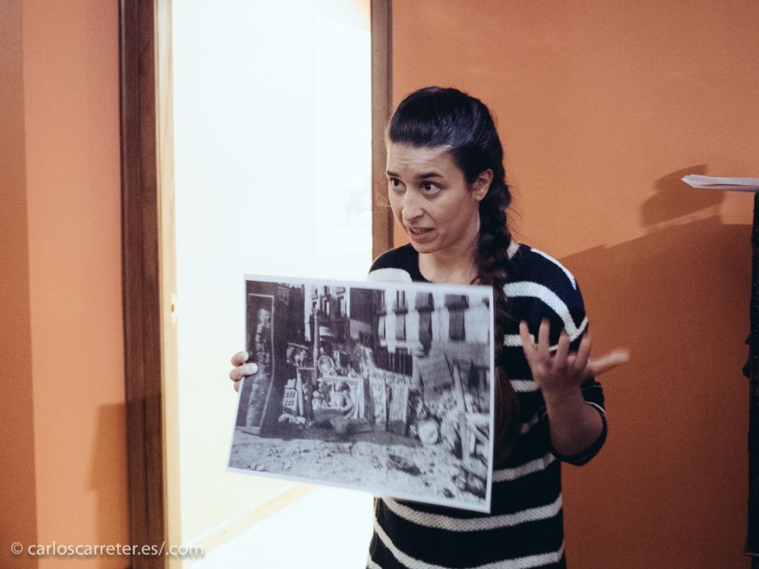 Algunas explicaciones ilustradas de los avatares por lo que pasó el palacio y su hermoso patio.