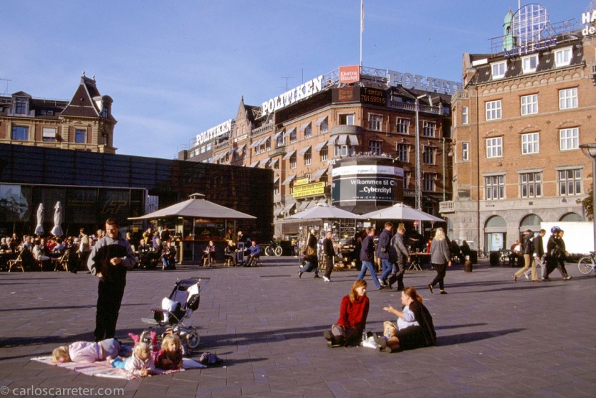 Plaza del ayuntamiento de Copenhague, país con un alto nivel de movilidad social.