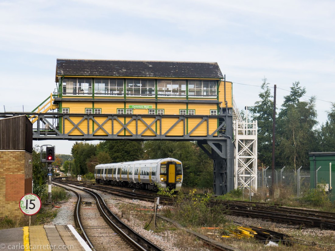 Los trenes ingleses no tienen el mismo sabor que los de la película "Breve encuentro", pero algunas estaciones son todavía muy agradables, como esta de Canterbury West.