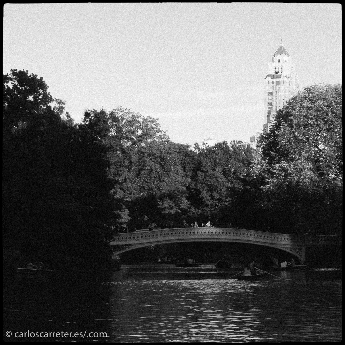 Bien es cierto que no es frecuente ir a pasear por el Bronx,... uno se suele quedar por Manhattan,... Brooklyn todo lo más.