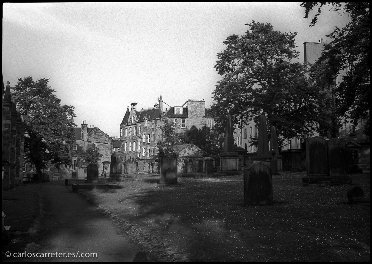 Hemos empezado esta entrada con Game of Thrones, y Game of Thrones empezó su andadura en Winterfell.