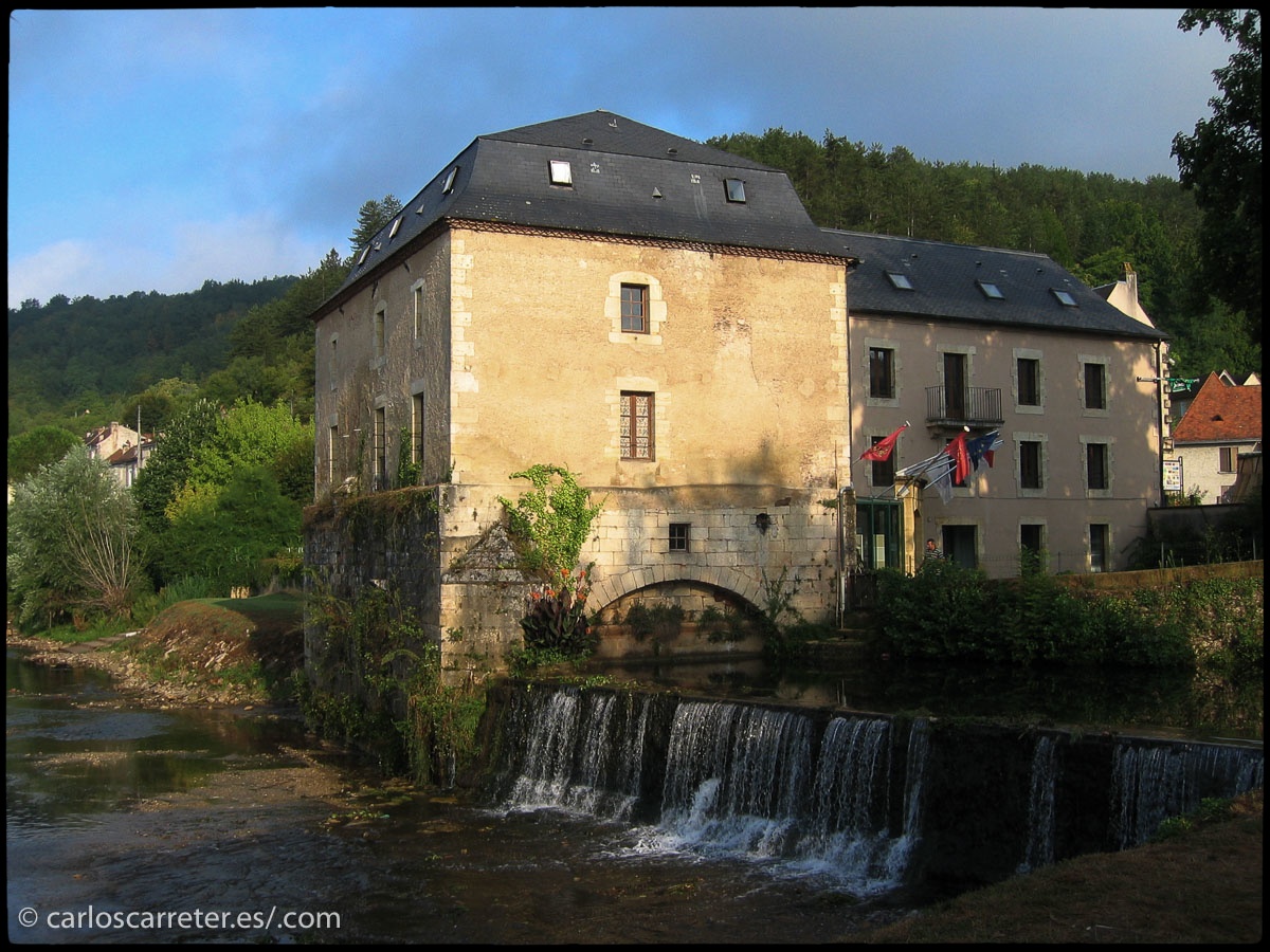 20030817-Le Bugue Ix (13).jpg