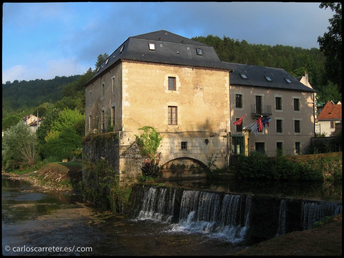 20030817-Le Bugue Ix (13).jpg